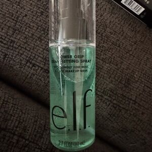 ELF Power Grip Dewy Setting